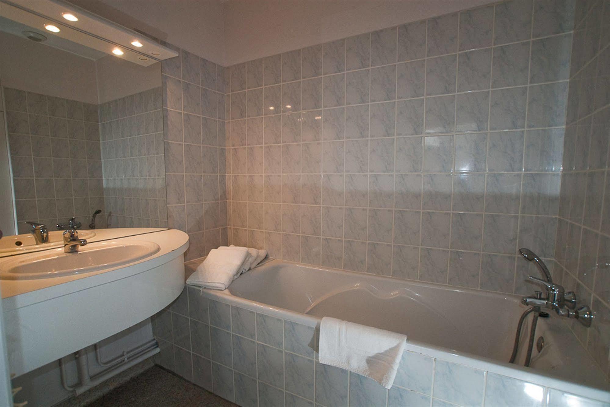 Les Messines Apparthotel Мец Экстерьер фото